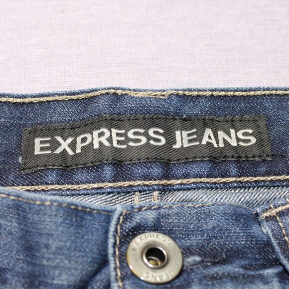 Express Blake Loose Fit Straight Leg Jeans - Picture 11 of 12